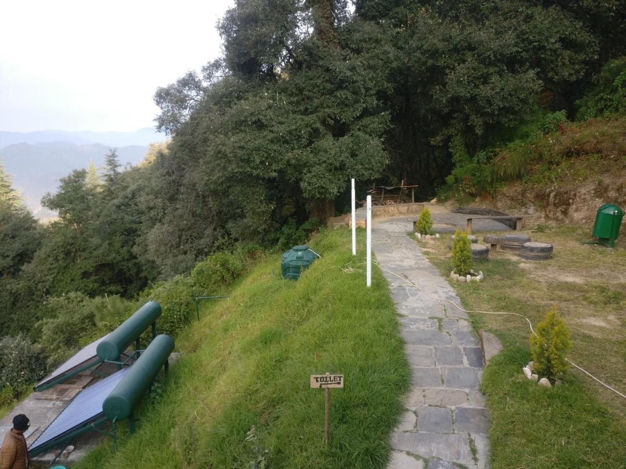 Simba Cafe & Lodge Binsar Luaran gambar