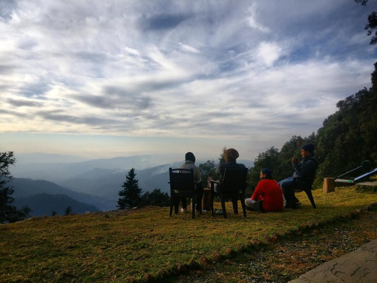 Simba Cafe & Lodge Binsar Luaran gambar