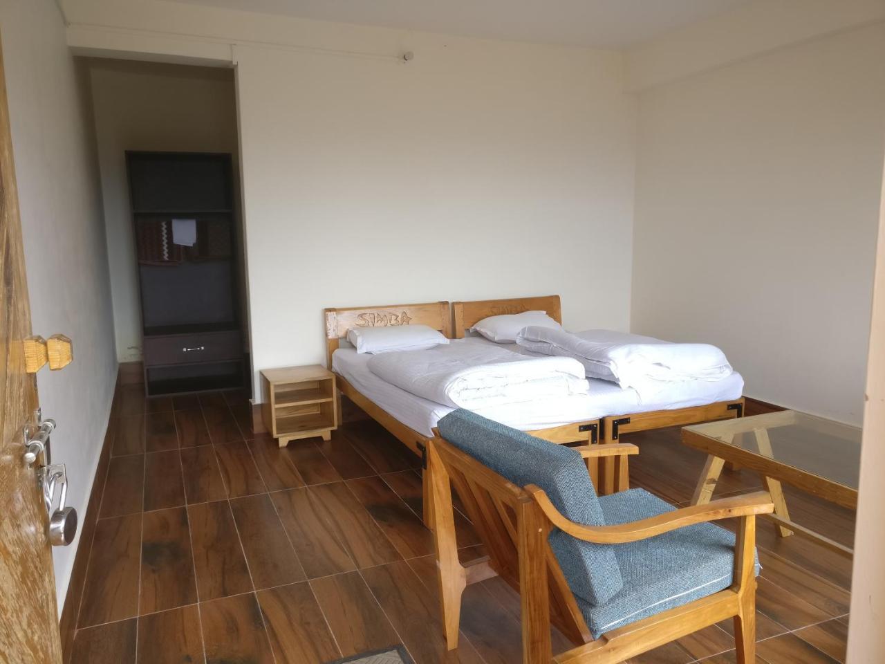 Simba Cafe & Lodge Binsar Luaran gambar
